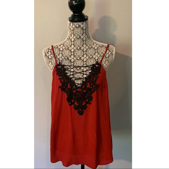 Express red cami - Picture 1 of 5